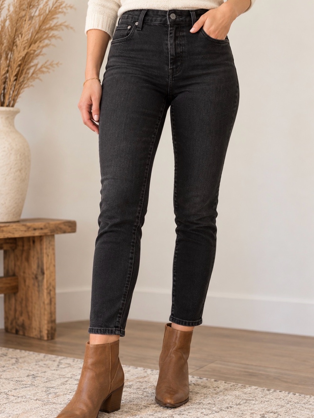 Levi’s 720 High Rise Super Skinny Jeans Black Wash Size 29 29” Inseam